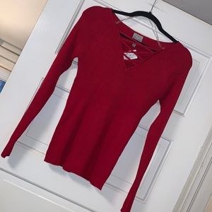 Large The Slope lace up V-neck stretchy ribbed red sweater top